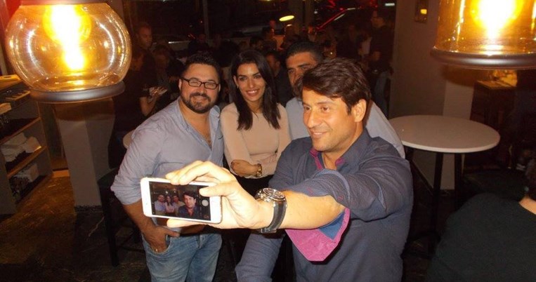 O Aλέξης Γεωργούλης άνοιξε παραδοσιακό τσιπουράδικο στο Χαλάνδρι