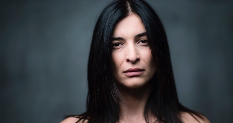 «Είμαι καλά» λέει η Αντιγόνη Κουλουκάκου από την Κωνσταντινούπολη