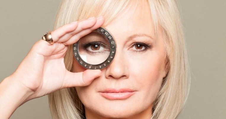 Αίμα, βία και θύματα γυναίκες στο νέο βιβλίο της Αγγελικής Νικολούλη