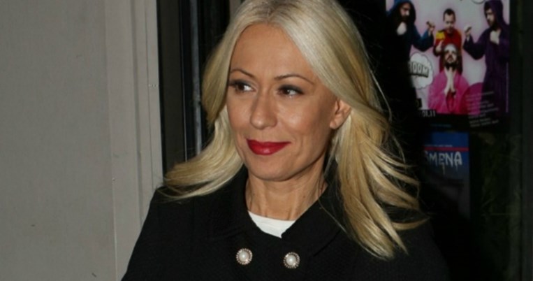 Στο νοσοκομείο με επιδέσμους η Μαρία Μπακοδήμου