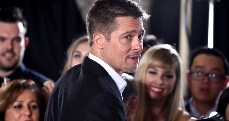 Αδυνατισμένος ο Μπραντ Πιτ στην πρώτη του επίσημη εμφάνιση μετά το διαζύγιο