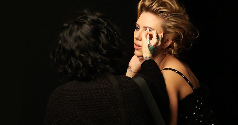 8 προϊόντα για υπέροχα, καλοσχηματισμένα και "καλοζωγραφισμένα" φρύδια 