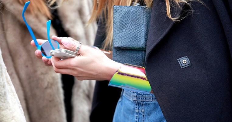 10 κοσμήματα κάτω από 15 € θα μεταμορφώσουν το ντύσιμό σου σε πολύ «ψαγμένο»