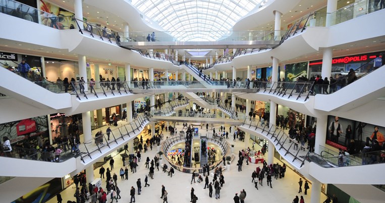 Τέσσερα νέα malls στην Αττική μέχρι το 2020