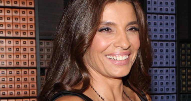 Η φωτογραφία της Πόπης Τσαπανίδου στο Instagram Stories με την κόρη της στο Μέγαρο Μουσικής