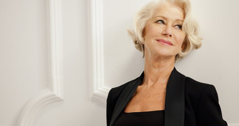 5 πιπεράτες συμβουλές της Helen Mirren για άτακτα κορίτσια σε ένα μόνο βιντεάκι