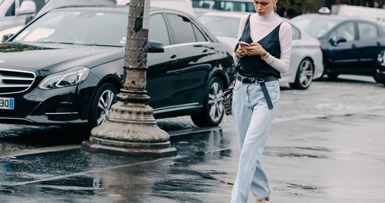 Σου δίνουμε οδηγίες για το σωστό τζιν στα 20, τα 30, τα 40, τα 50