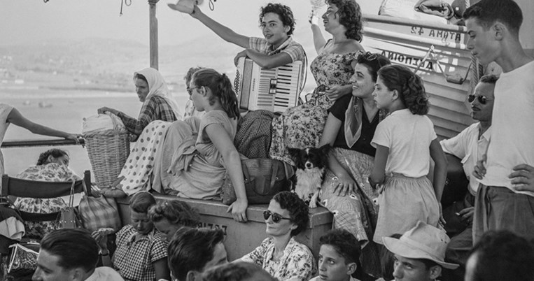 Πώς ήταν η ζωή στις Κυκλάδες κάποτε; 