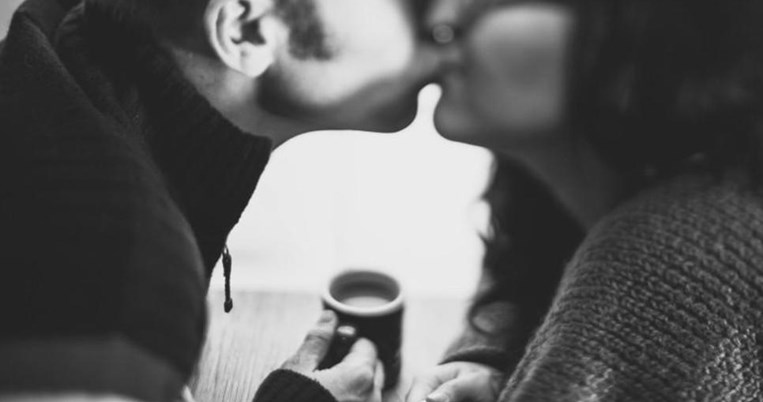 Τι αρέσει στους άνδρες περισσότερο κι από το σεξ (αλλά φοβούνται να ζητήσουν); 