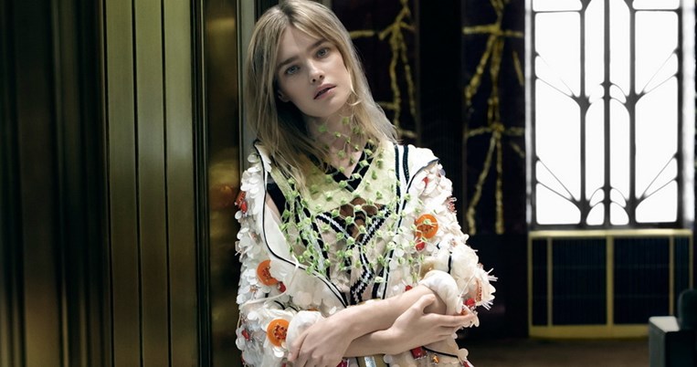 Η Νατάλια Βοντιάνοβα στη νέα καμπάνια Prada S/S 2016