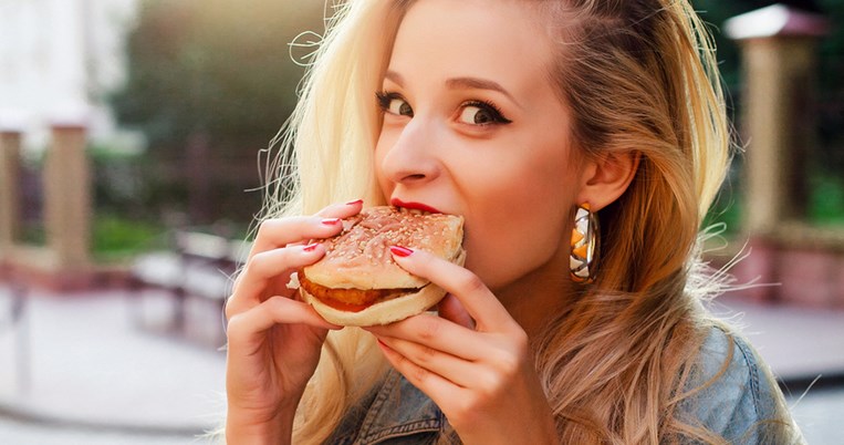 Ανακαλύψαμε ποια είναι η καλύτερη μέθοδος αδυνατίσματος. Η δίαιτα από μόνη της δεν αρκεί