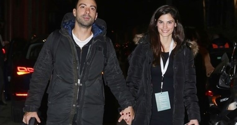 Ο Τανιμανίδης έκανε πρόταση γάμου στη Μπόμπα στο αποχαιρετιστήριο πάρτι για το Survivor