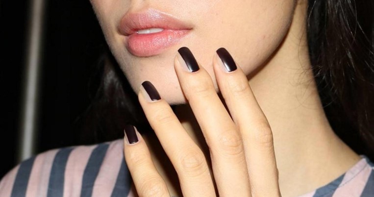 H νέα τάση λέγεται nail contouring και κάνει τα νύχια να φαίνονται πιο μακριά