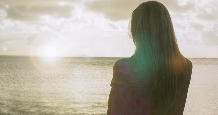 4 λέξεις που καταστρέφουν τη ζωή σου