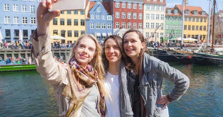 Ποια είναι η καλύτερη χώρα για να ζει μια γυναίκα και ποια είναι η θέση της Ελλάδας