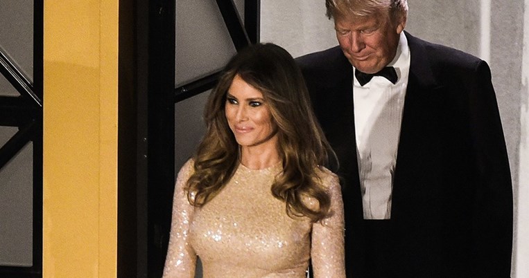 Oι πιπεράτες αποκαλύψεις της Melania Trump για την σεξουαλική της ζωή με τον Πρόεδρο των H.Π.Α.
