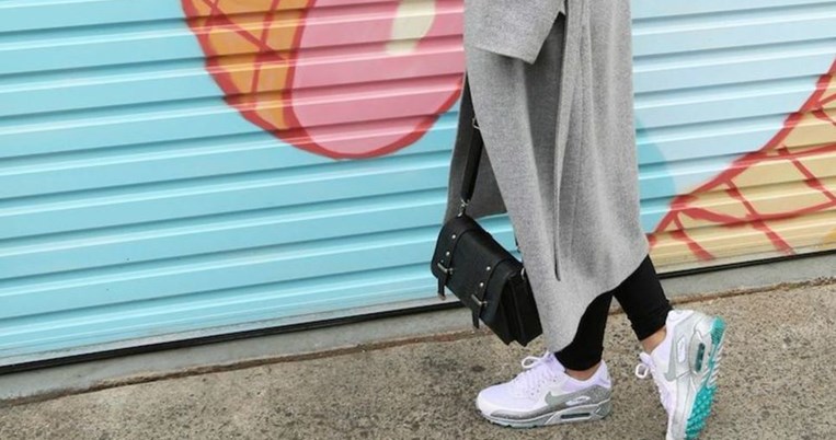 Ένα παπούτσι της Nike που αγαπήθηκε επιστρέφει δυναμικά για να σε κάνει χαρούμενη 