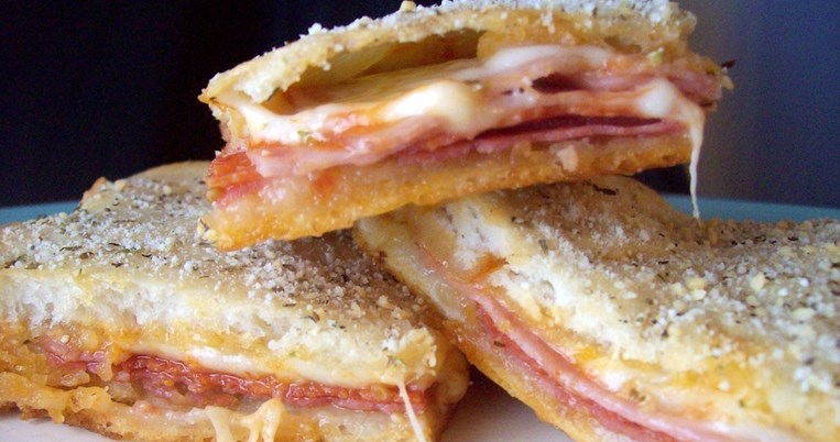 Βαριέσαι να μαγειρέψεις σήμερα; Φτιάξε την περίφημη «τεμπελόπιτσα»