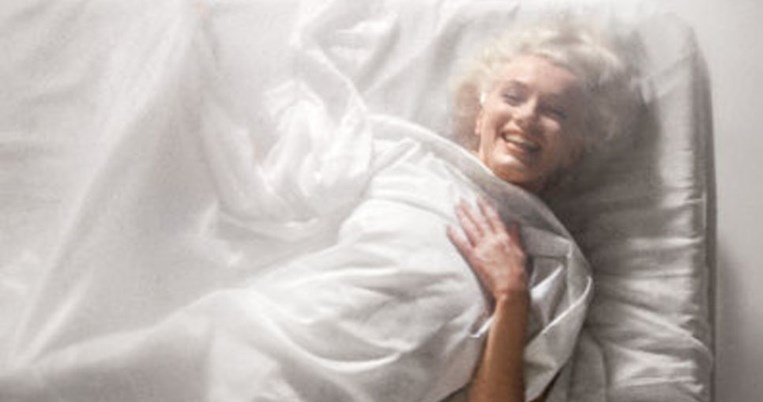 Μέριλιν Μονρόε: Μια έκθεση με σπάνιες φωτογραφίες της απόλυτης ξανθιάς, στο Λονδίνο