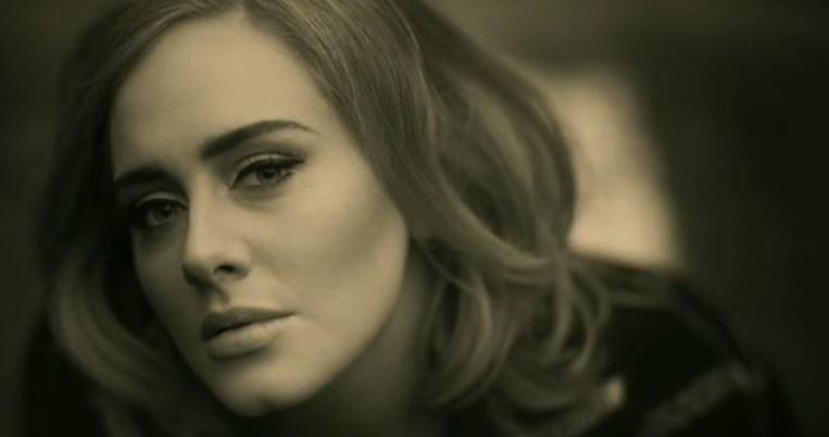 To Hello της Αντέλ σπάει το ρεκόρ του Υoutube 