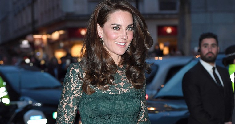 Γιατί η Kate Middleton δεν είναι τόσο κομψή όσο πιστεύουμε, αλλά ντύνεται σαν τη γιαγιά της