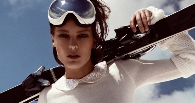 Shopping: Τα πιο stylish ρούχα και αξεσουάρ για σκι για να ξεχωρίζουμε στις λευκές πλαγιές