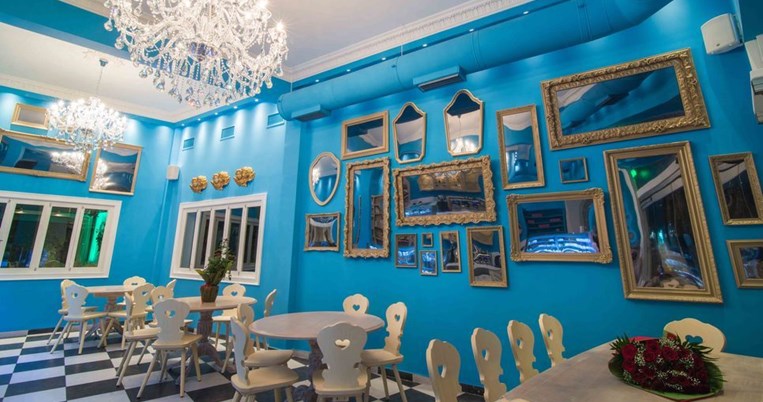 Η παραμυθένια μαγεία του Cap Cap έχει γίνει μανία. Το ζαχαροπλαστείο «τριτώνει» στο Ελληνικό