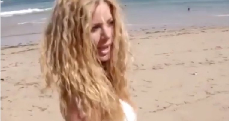 Η ώρα της βλακείας για τη Ζέτα Μακρυπούλια. Το βίντεο που ανέβασε στο Instagram 