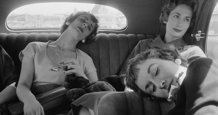 Ο ύπνος είναι το καλύτερο πράγμα που μπορεί να σου συμβεί μετά από ένα πάρτι  