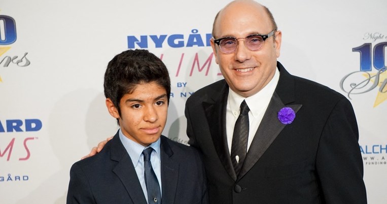 Ο χωρισμός από τη σύντροφό του που δεν ήθελε παιδιά & η απόφασή του να υιοθετήσει ως single πατέρας