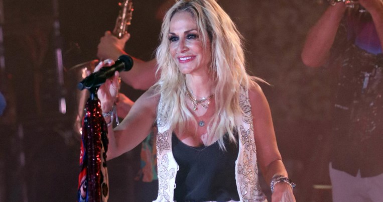 Ο χορός της Άννας Βίσση με τον πρίγκιπα Αλβέρτο επί σκηνής