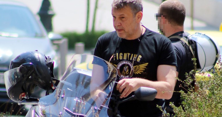 Η πρώτη εμφάνιση του Απόστολου Γκλέτσου με τη νέα, γοητευτική σύντροφό του, Ιζαμπέλα Αρβανίτη