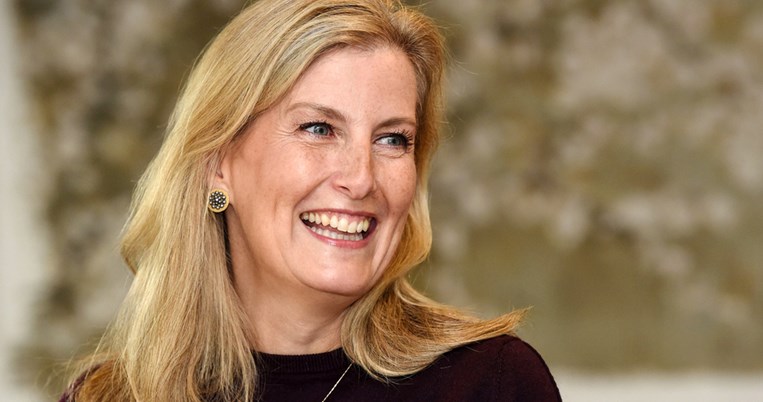 «Οι γυναίκες είναι ακόμα πιο υπέροχες μετά τα 50» δήλωσε η Κόμισσα του Έσσεξ, Σοφία