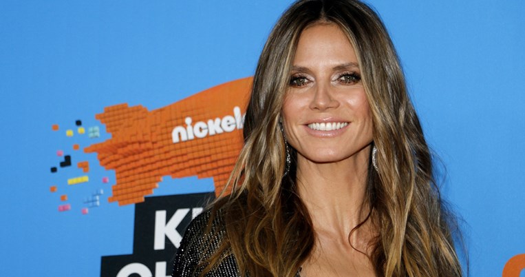 Τα φθινοπωρινά μανικιούρ που επιλέγουν οι πιο stylish celebrities τώρα