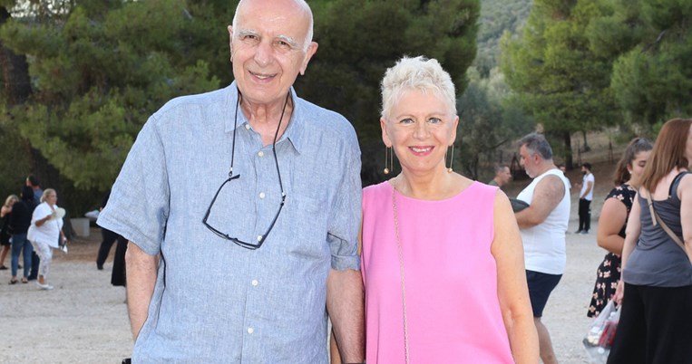 «Με τον Γιώργο αγαπιόμαστε 30 χρόνια»: Η τρυφερή φωτογραφία της Έλενας Ακρίτα με τον σύζυγό της