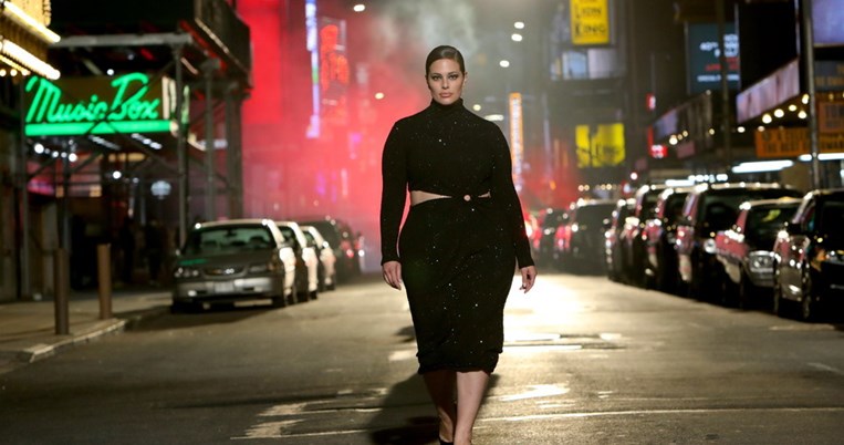 Τα κλισέ του plus size dressing που πρέπει να σταματήσεις να πιστεύεις