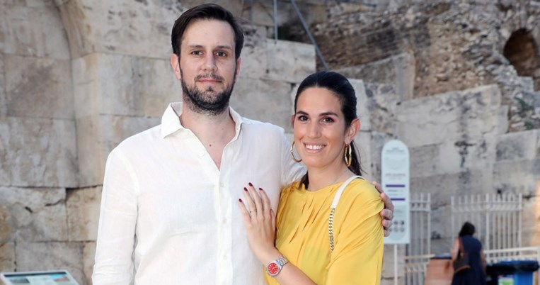 Η Αναστασία Καίσαρη μας δείχνει την 11 μηνών κορούλα της