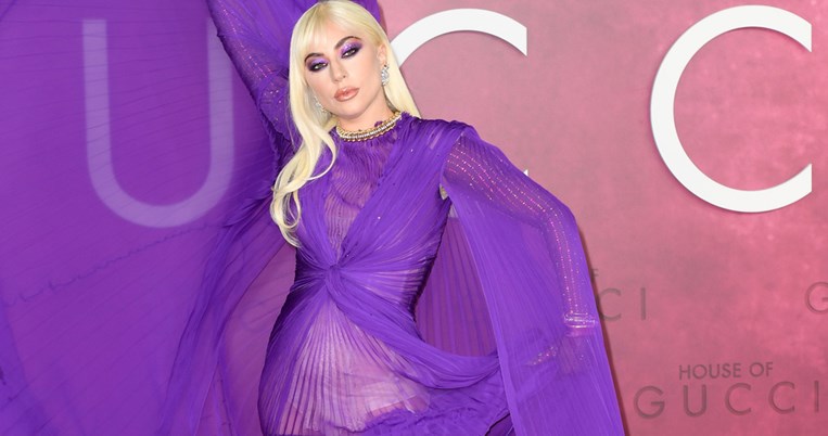 Η εμβληματική εμφάνιση της Lady Gaga στην πρεμιέρα του «House of Gucci»