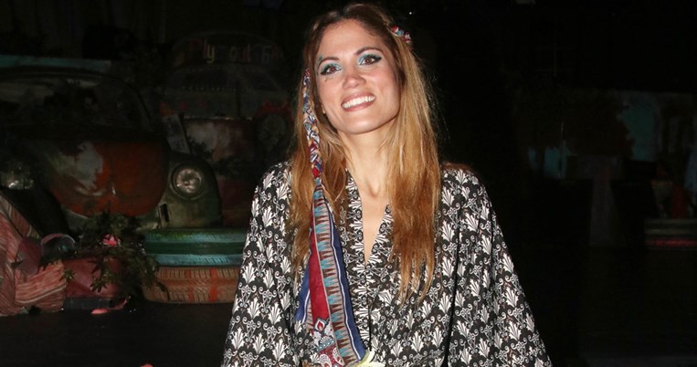 «Συγγνώμη, θέλετε να σταματήσετε να βγάζετε βίντεο κόσμο που δεν είναι ενήμερος γι' αυτό;»