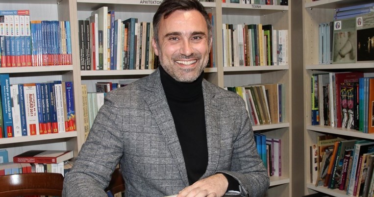 «Υπάρχει Έλληνας παρουσιαστής που κάνει καριέρα κοροϊδεύοντας συναδέλφους τοπικών καναλιών»