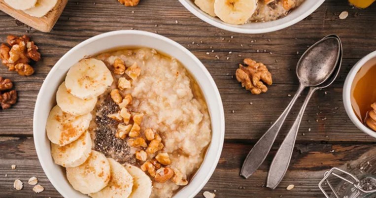 Πρωινό με 'γεύση' Χριστουγέννων: Συνταγή για 'Gingerbread' oatmeal