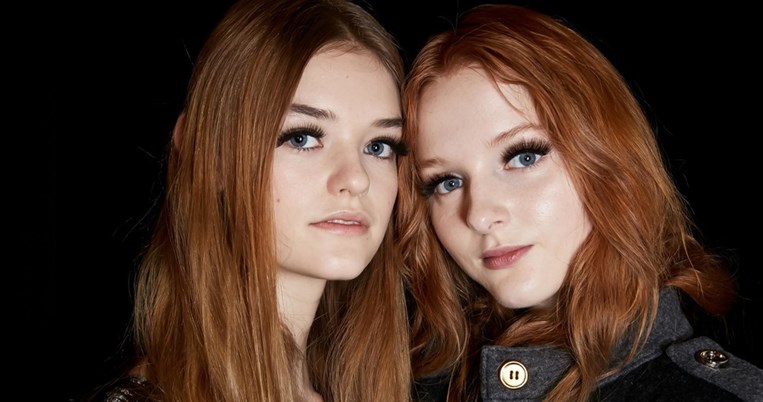 Το λαμπερό μακιγιάζ που κρύβει έως και 10 χρόνια