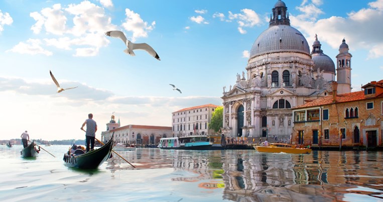 Ταξίδι στην Ιταλία: 8 λιμάνια για ονειρεμένες διακοπές