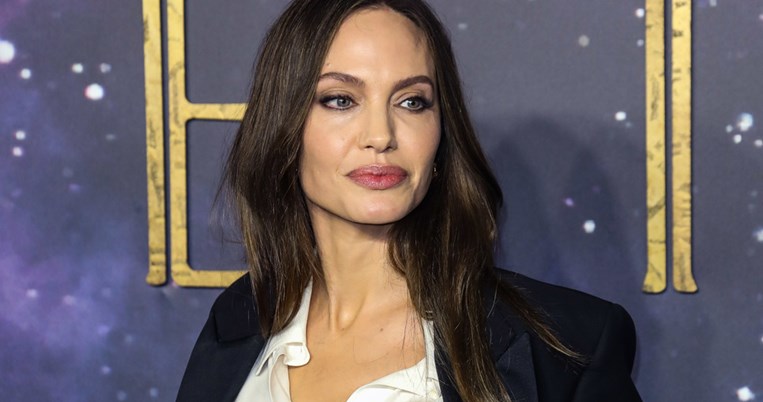 Η Αντζελίνα Τζολί μαζί την κόρη της Ζαχάρα συνομίλησαν με νομοθέτες για τα ανθρώπινα δικαιώματα