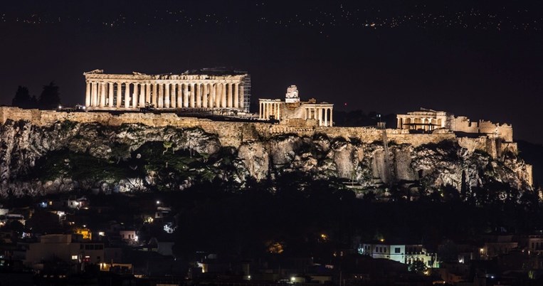 Η νυχτερινή Αθήνα είναι η τρίτη πιο όμορφη πόλη του κόσμου
