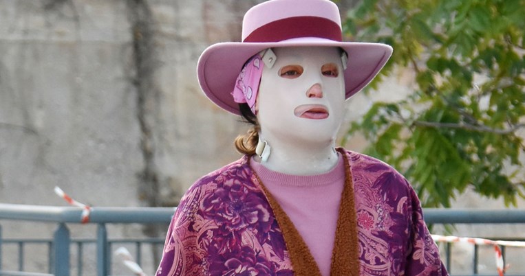  H μητέρα της Γαρυφαλλιάς μιλά στην Ιωάννα Παλιοσπύρου για το πώς βιώνει το πένθος της