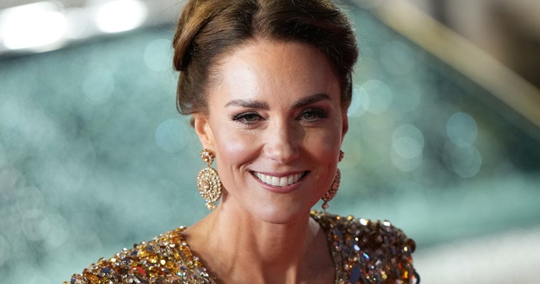 Τα τρία νέα πορτρέτα της Kate Middleton για τον εορτασμό των 40ων γενεθλίων της