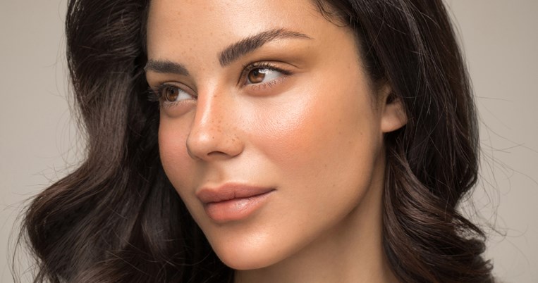 Βλεφαροπλαστική: Η επέμβαση που αποκαθιστά τη νεανική όψη των ματιών