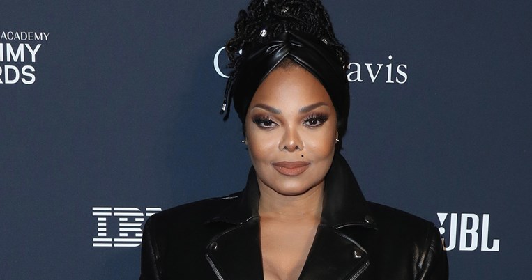 «Με αποκαλούσε γουρούνι και αγελάδα»