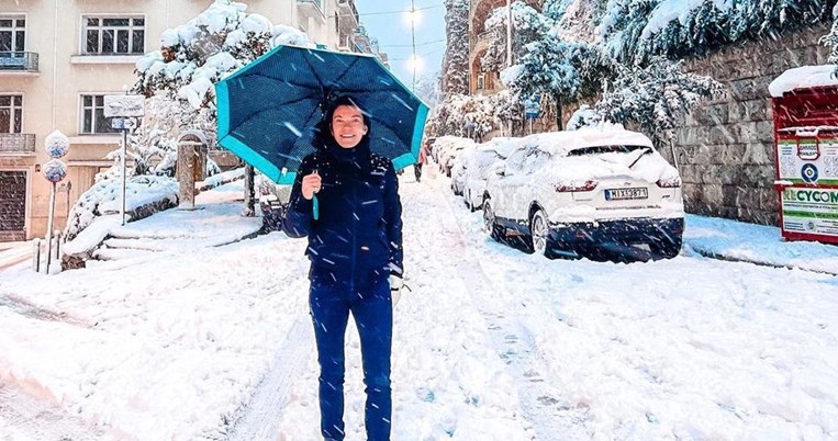 Η χιονισμένη Αθήνα από ψηλά: Οι υπέροχες φωτογραφίες της Μαρίνας Βερνίκου